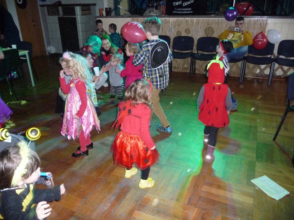 kinderfasching_2014_feuerwehr_70