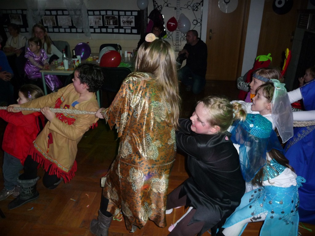 kinderfasching_2014_feuerwehr_94